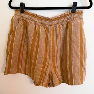 Universal Thread Target Pull-on High-rise Shorts